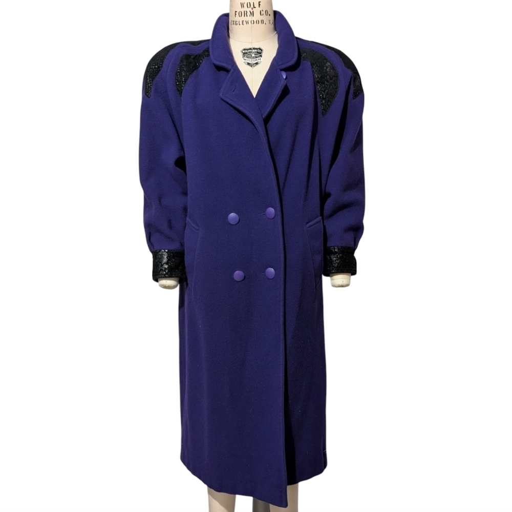 Mitrani Vintage 100% Wool Coat